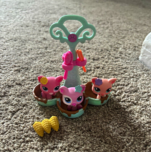 Littlest pet shop pig - shop, triplets