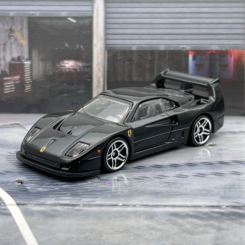 Hot wheels ferrari f40 - hot,