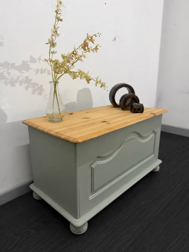 Wooden toy chest hinged - toy, lid