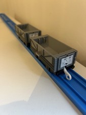 Tomy TrackMaster 3D Faced Troublesome Tipping Trucks X2