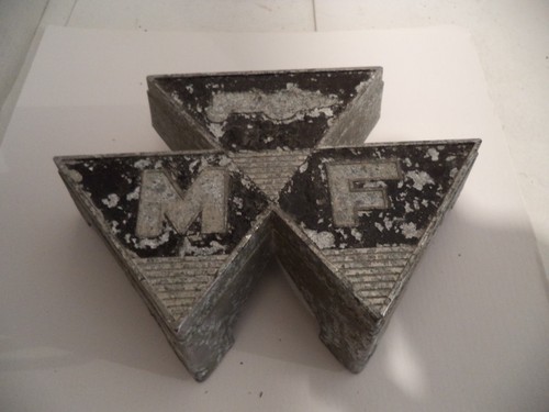 Massey ferguson tractor bonnet - tractor,