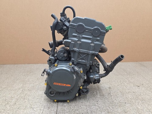 Ktm duke 125 - 125, complete