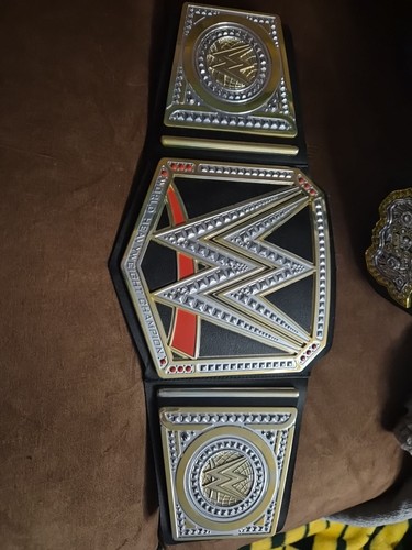 Wwe world heavyweight champion - wwe,