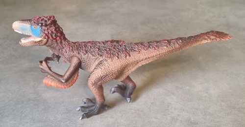 Schleich utahraptor dinosaur - utahraptor,
