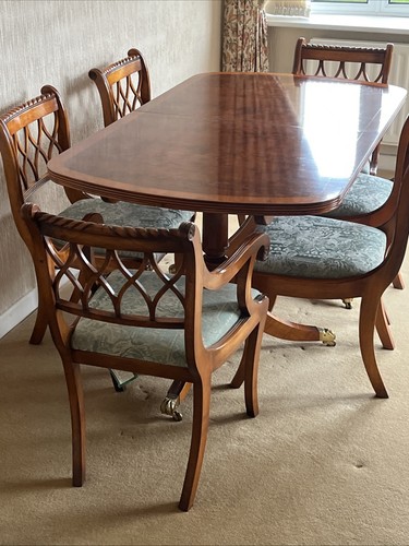 Yew extendable dining table - extendable,