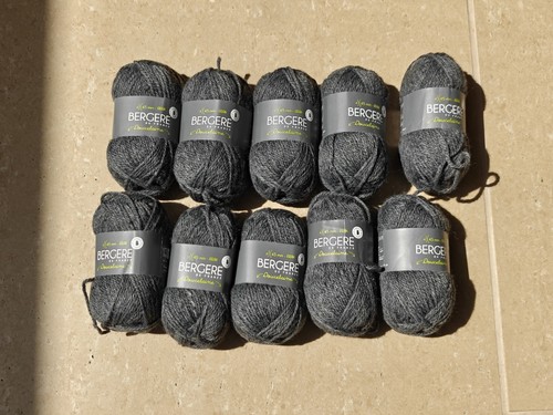 Job lot balls - 10,