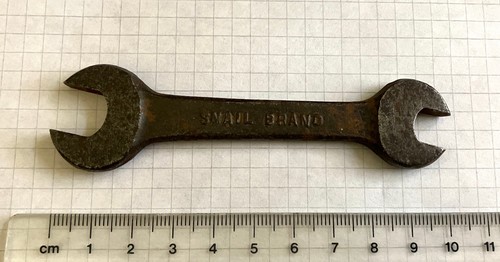 Vintage snail brand - snail,