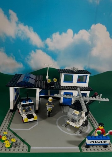 Lego police station - police,