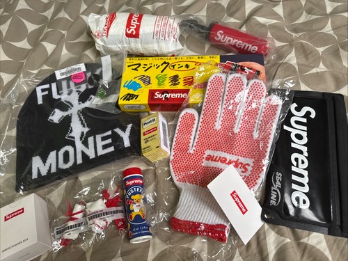 Supreme lot beanie - supreme, markers