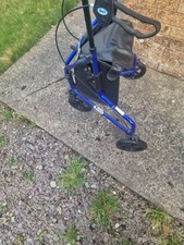 Ultra Lightweight Tri Walker