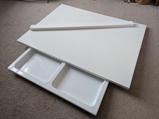 String Shelving System - Desk