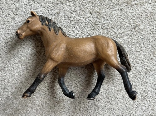 Schleich retired 2013 quarter - schleich,