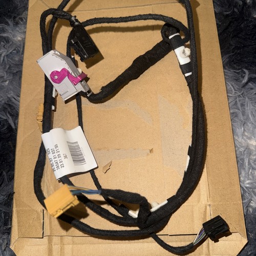 Audi driver door card - 8p,