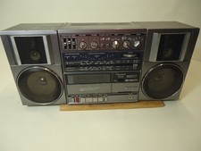 hitachi trk 9100   boombox