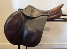 17” Bruno Delagrange Brown French Close Contact Jump Saddle M / W
