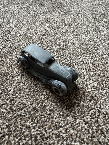 Dinky toys armstrong siddeley - toys,