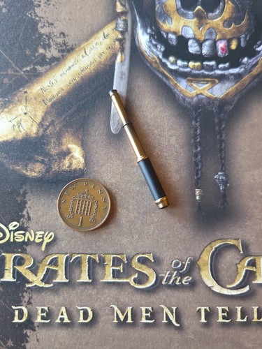 Hot toys potc dmtnt jack - hot,