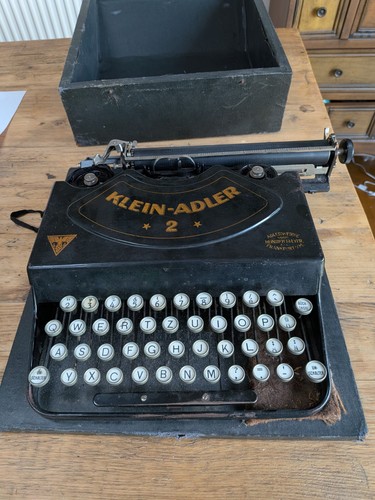 Klein adler typewriter - klein,
