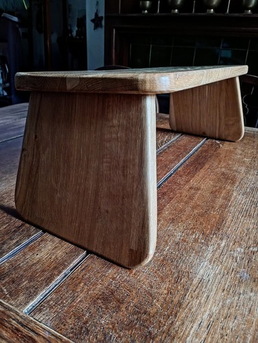 Meditation stool bench - /,