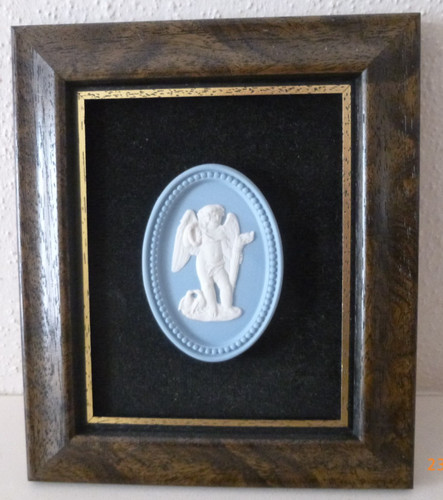 Wedgewood jasperware framed - wedgewood,