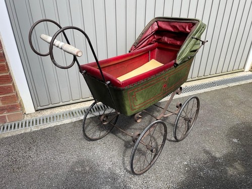 Vintage dolls pram - vintage,