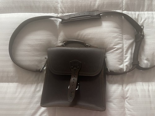 Saddleback leather crossbody - saddleback,
