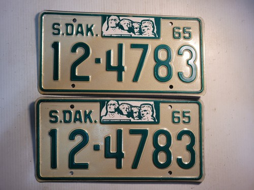 Pair 1965 south - 1965, dakota