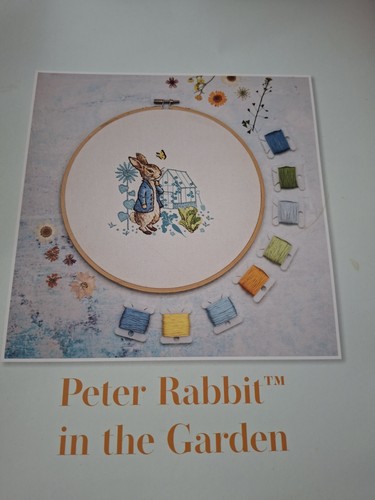 Peter rabbit the garden - rabbit,