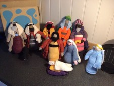 Knitted 11 Piece Nativity Set..very Cute Sheep!