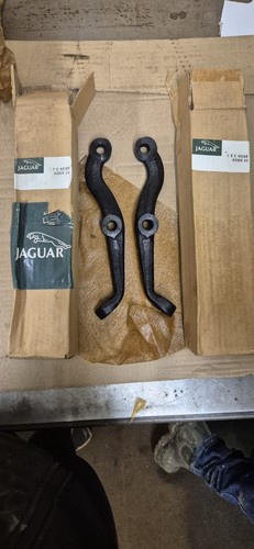 Jaguar xj6 xj12 - xjs, steering