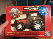 BRITAINS 1:32 Scale - VALTRA