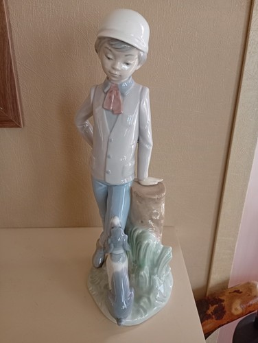 Nao lladro figurines titled - nao,