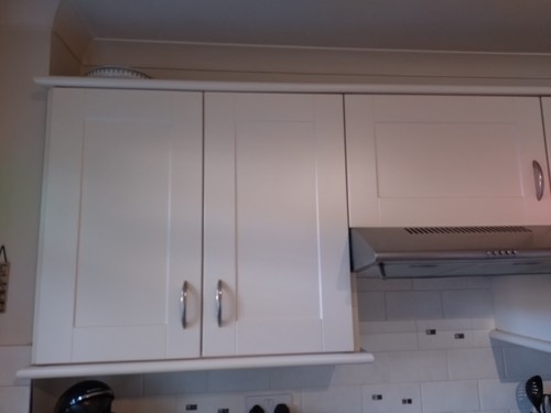 Cream kitchen unit set wall - cream,