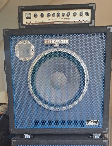 Behringer bb115 bugera - 15",