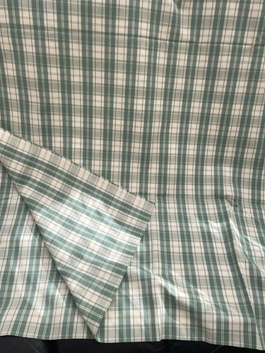 Metres green check gingham - green,