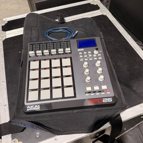 Used akai mpd26 - mpd26, pad