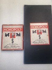 VINTAGE 1935/36 PARKER BROS ORIGINAL MONOPOLY GAME Complete with Board Rare