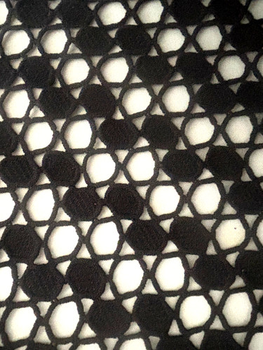 Metres black abstract dot - black,