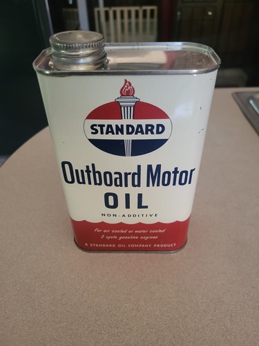 Vintage standard outboard - ,