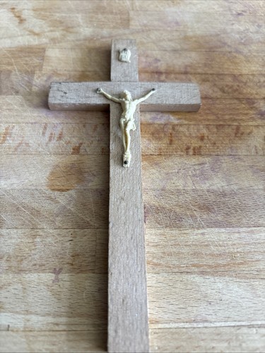 Antique crucifix inch - 6.5, inch.