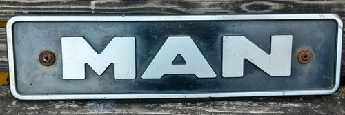 Man lorry badge x - badge.,
