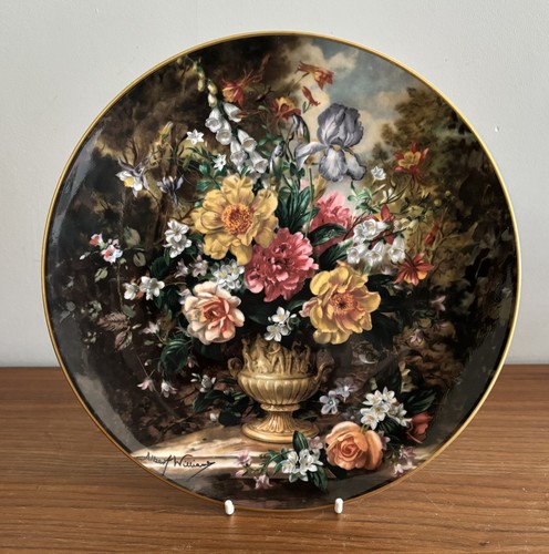 Royal doulton yellow - doulton,