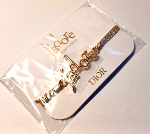 Christian dior adore - christian, cd
