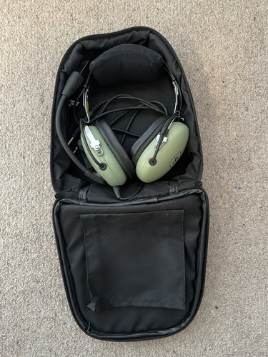 David clark aviation headset - clark,
