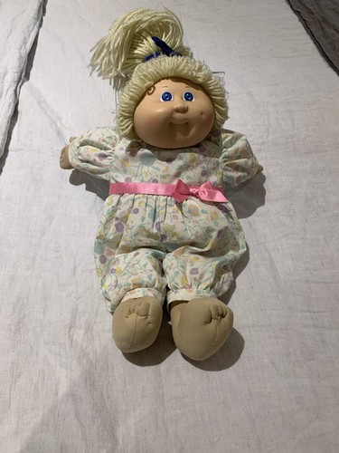 Vintage 1982 cabbage patch kid - patch,