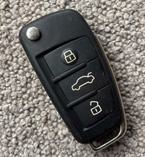 GENUINE AUDI 3 BUTTON REMOTE