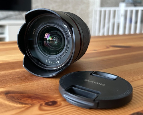 Samyang 12mm 0 sony e - 12mm,