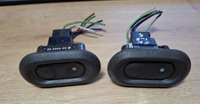 PAIR REAR ELECTRIC WINDOW SWITCHES, Senator  Carlton Lotus *GM 90282849 BR* 