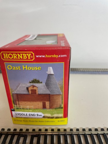 Hornby lyddle end gauge - end,