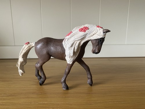 Schleich stables theme - stables, horse